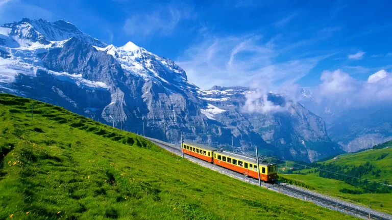 Train near Jungfrau Eco-friendly Mountain