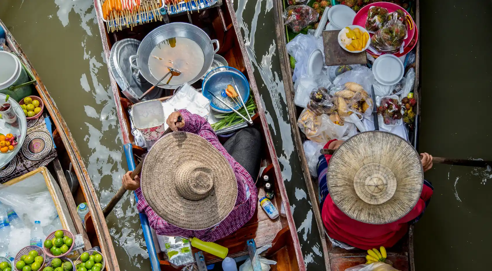 Floating Market Bangkok: A Traveler’s Delight